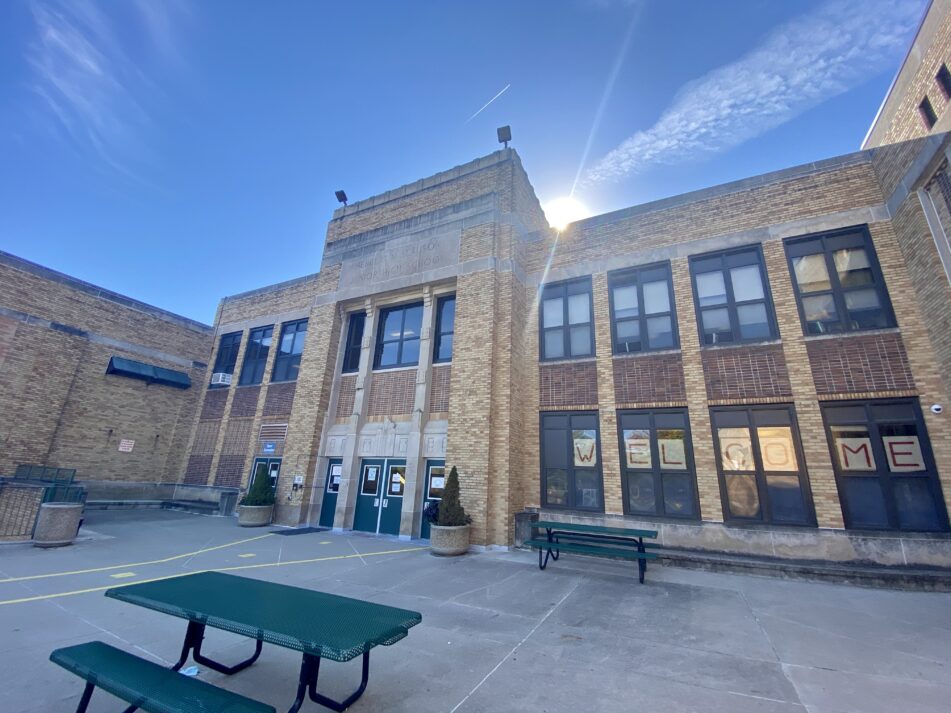 Two minutes at Slauson Middle School AAPS District News