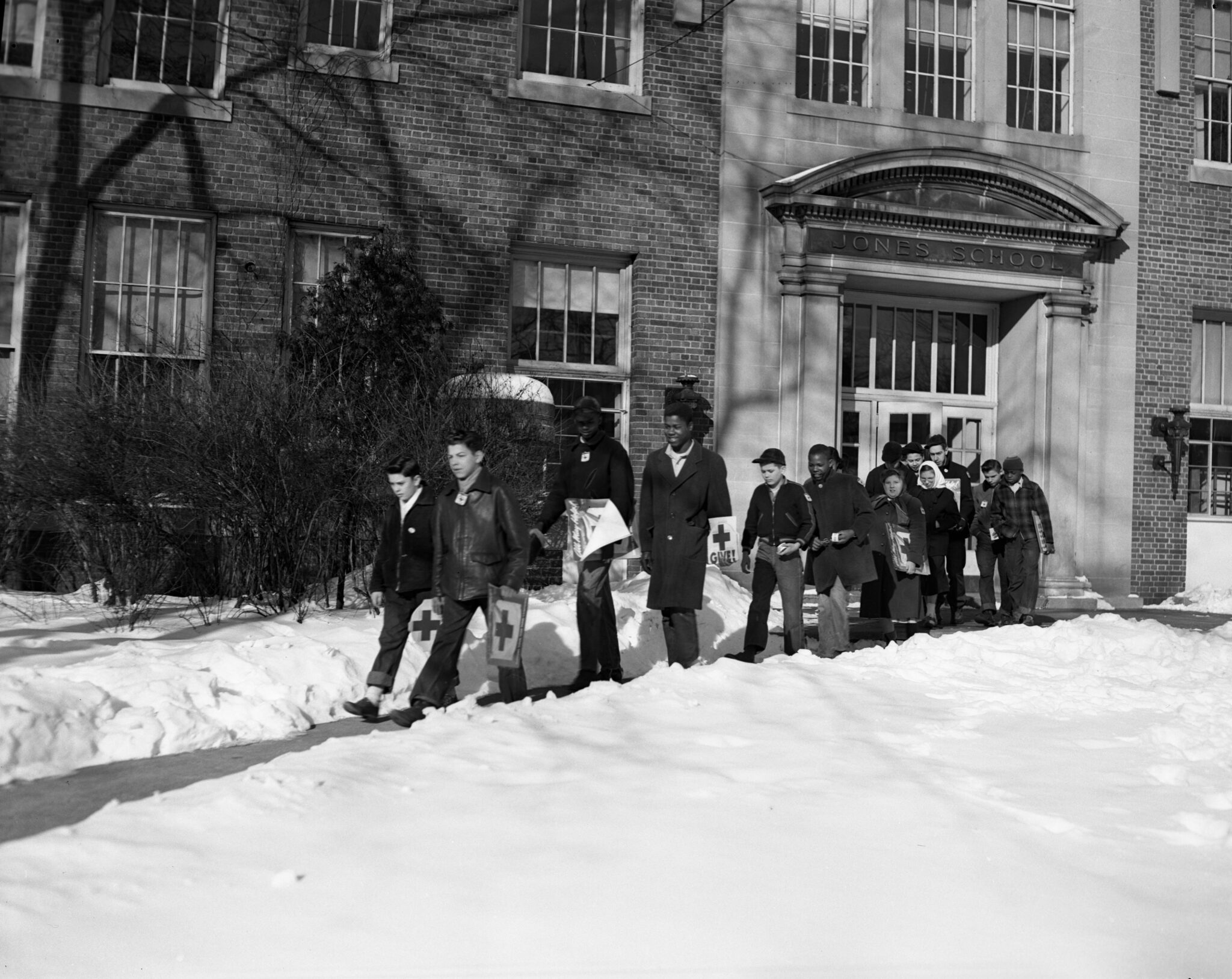 Community High marks 100th anniversary of its building by honoring